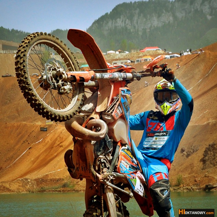 oskar-kaczmarczyk-na-erzberg-rodeo-2016-fot-lukasz-kręcichwost-www.HIOKTANOWY.com (38)