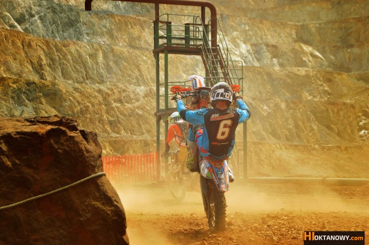 oskar-kaczmarczyk-na-erzberg-rodeo-2016-fot-lukasz-kręcichwost-www.HIOKTANOWY.com (40)