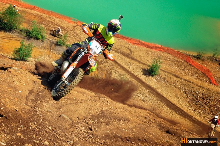 oskar-kaczmarczyk-na-erzberg-rodeo-2016-fot-lukasz-kręcichwost-www.HIOKTANOWY.com (74)