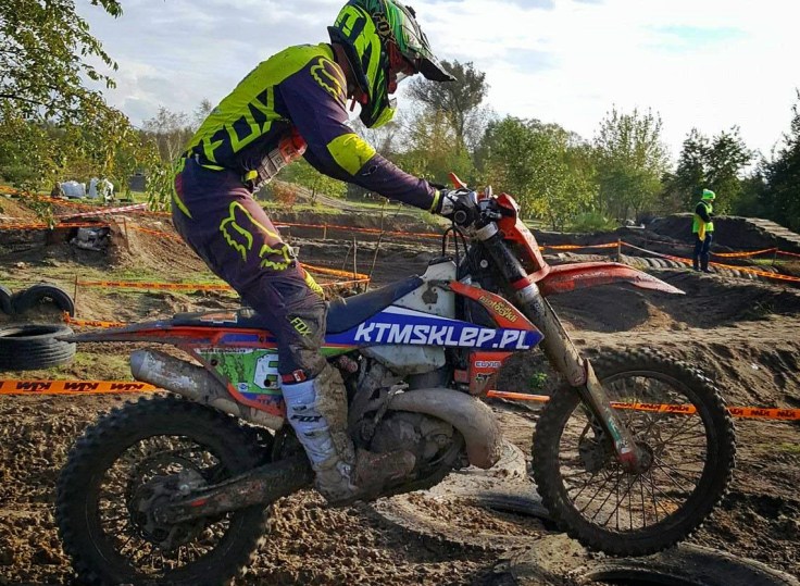 oskar-kaczmarczyk-mistrzem-polski-superenduro-2017-junior (4).jpg