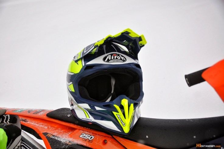 hioktanowy-kask-airoh-terminator-open-vision-2018-test-xcross (6)