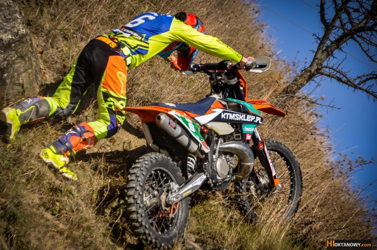 oskar-kaczmarczyk-trening-sesja-foto-ktm-250-exc-tpi-2018-team-ktmsklep.pl-foto-www-hioktanowy.com (14)