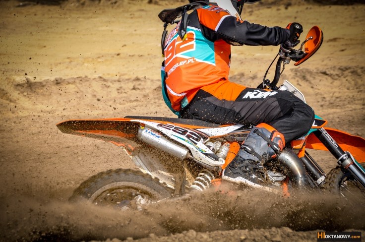 team-ktmsklep-pl-mx-2019-orneta-mx-photoshoot-foto-lukasz-krecichwost (15)