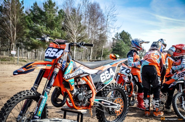 team-ktmsklep-pl-mx-2019-orneta-mx-photoshoot-foto-lukasz-krecichwost (172)