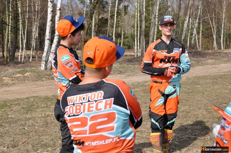 team-ktmsklep-pl-mx-2019-orneta-mx-photoshoot-foto-lukasz-krecichwost (23)
