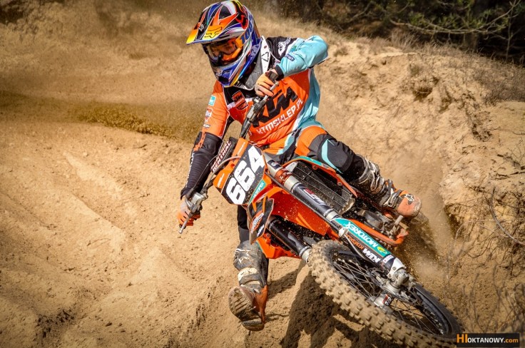 team-ktmsklep-pl-mx-2019-orneta-mx-photoshoot-foto-lukasz-krecichwost (25)