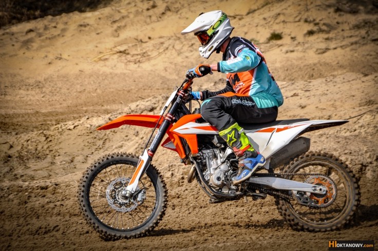 team-ktmsklep-pl-mx-2019-orneta-mx-photoshoot-foto-lukasz-krecichwost (33)