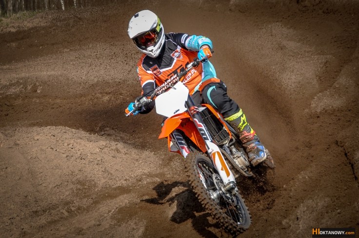 team-ktmsklep-pl-mx-2019-orneta-mx-photoshoot-foto-lukasz-krecichwost (9)